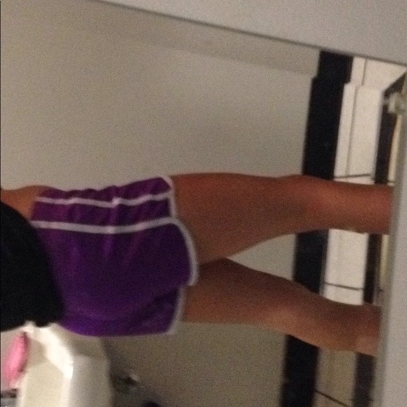 Shorts - Picture 5 of 5